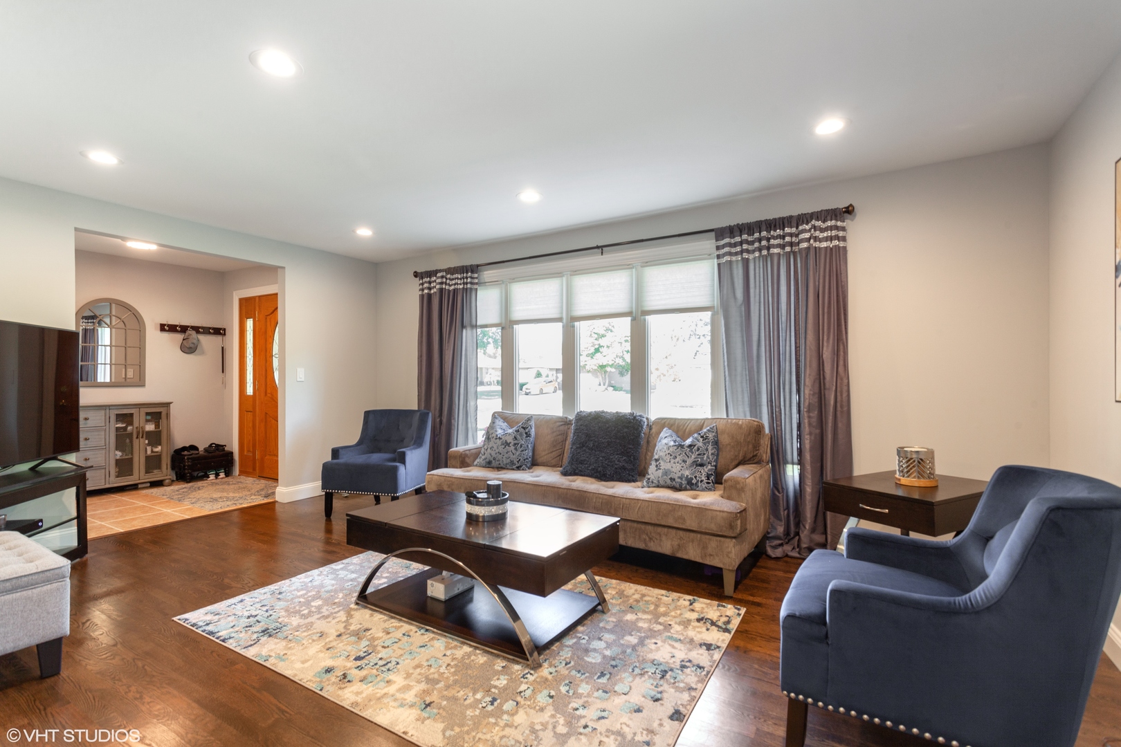 7121 Summit Road Darien, IL 60561 - Photo 5 of 22