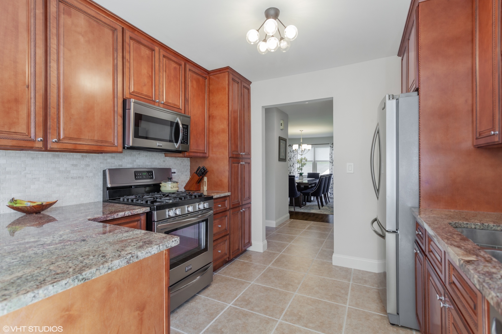 7121 Summit Road Darien, IL 60561 - Photo 10 of 22