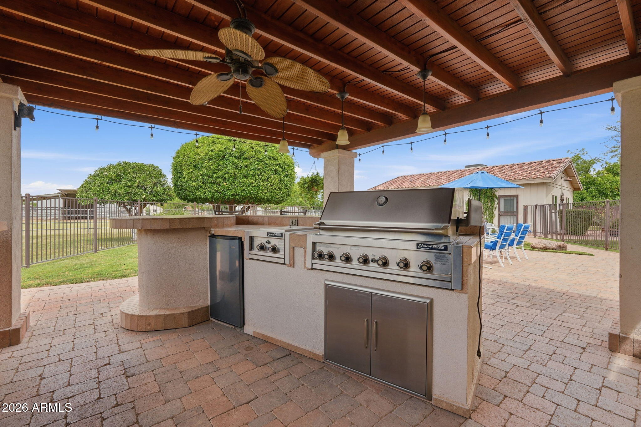 332 East Harrison Street Gilbert, AZ 85295 - Photo 18 of 101 a kitchen with a stove and a grill