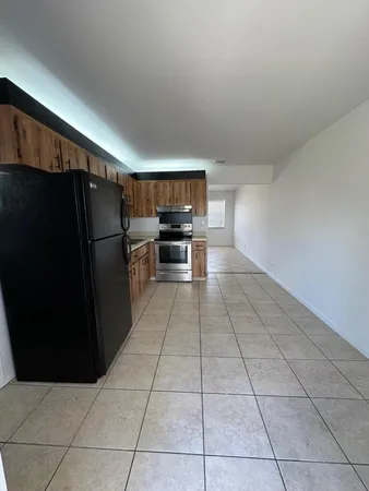 $2,000 | 8698 Southeast Hobe Ridge Avenue, Hobe Sound, FL 33455