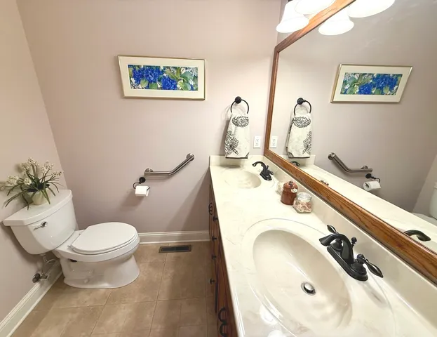 $350,000 | 1606 East Marc Trail, Urbana, IL 61802