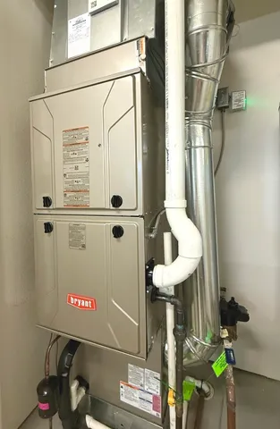 $350,000 | 1606 East Marc Trail, Urbana, IL 61802