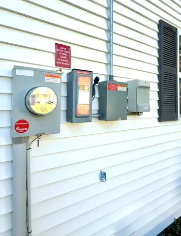 $350,000 | 1606 East Marc Trail, Urbana, IL 61802