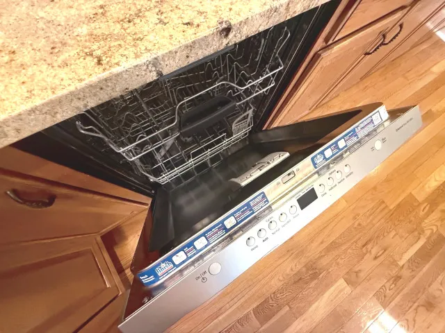 $350,000 | 1606 East Marc Trail, Urbana, IL 61802