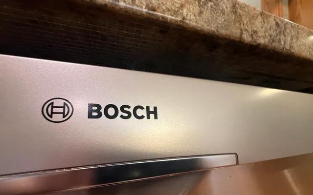 $350,000 | 1606 East Marc Trail, Urbana, IL 61802