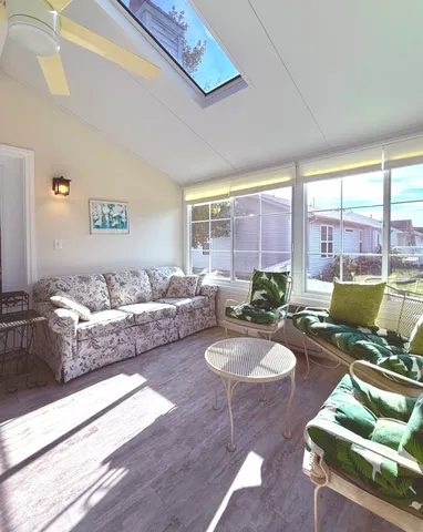 $350,000 | 1606 East Marc Trail, Urbana, IL 61802