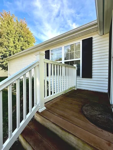 $350,000 | 1606 East Marc Trail, Urbana, IL 61802