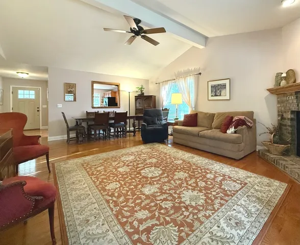 $350,000 | 1606 East Marc Trail, Urbana, IL 61802