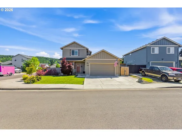 $364,900 | 1202 Albatross Court, Sweet Home, OR 97386