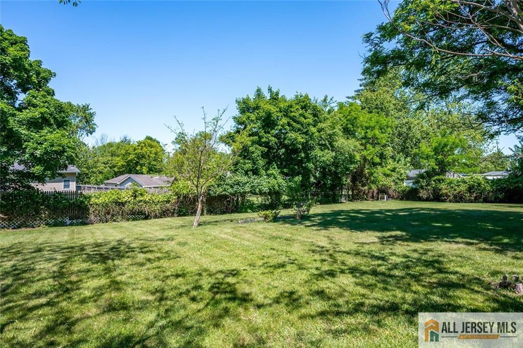 3 Forrestal Road Kendall Park, NJ 08824 - Photo 13 of 19