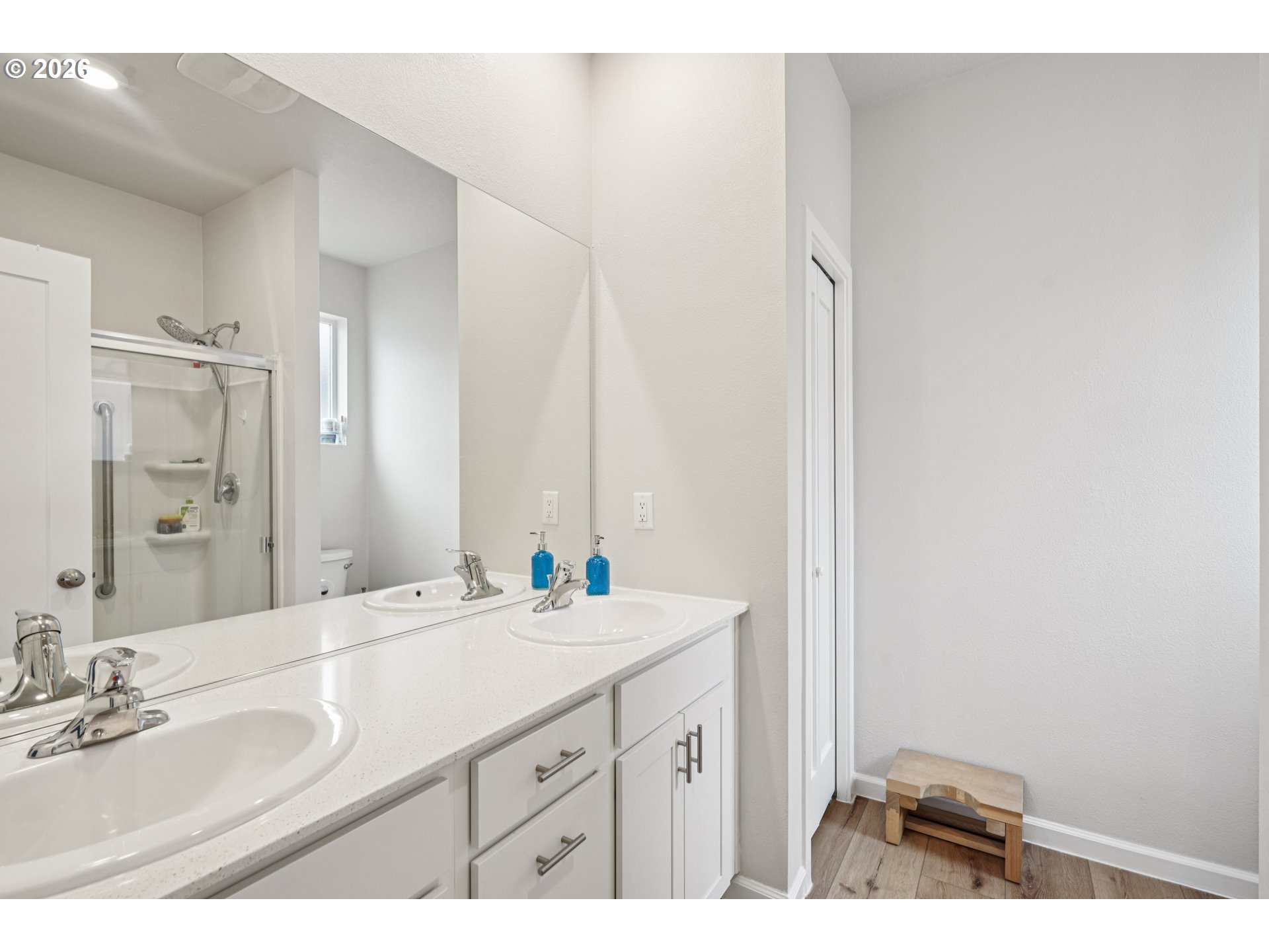 438 Greencrest Street Northeast Salem, OR 97301 - Photo 17 of 35