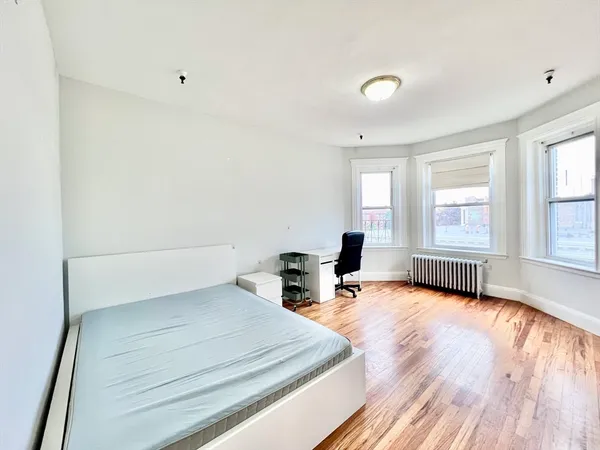 $2,000 | 1330 Commonwealth Avenue, Unit 26, Boston, MA 02134