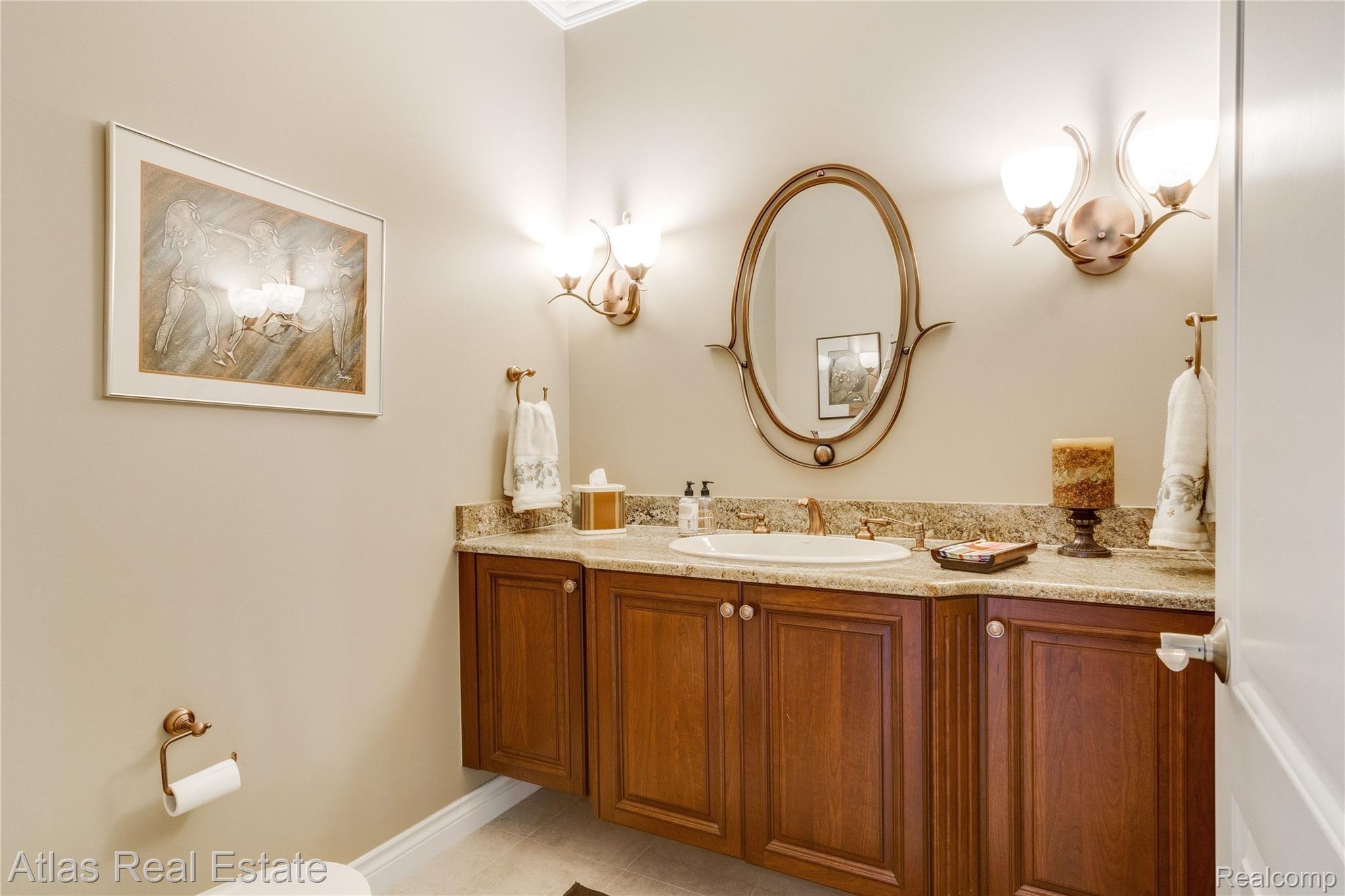 9077 Ridge Road Goodrich, MI 48438 - Photo 39 of 73 bathroom 1.jpg