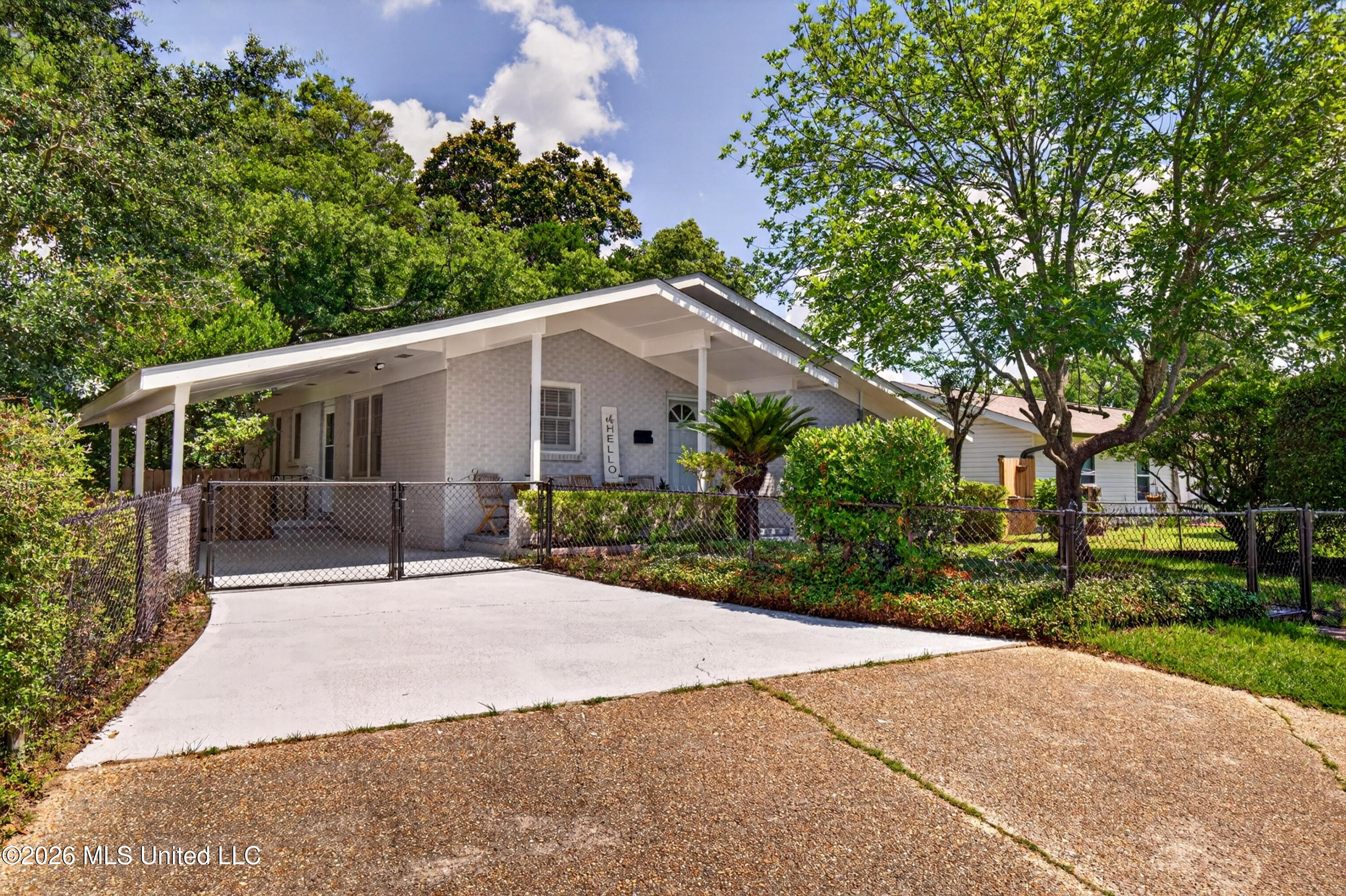 4340 Betts Circle Gulfport, MS 39501 - Photo 2 of 40 4340BettsCir-3