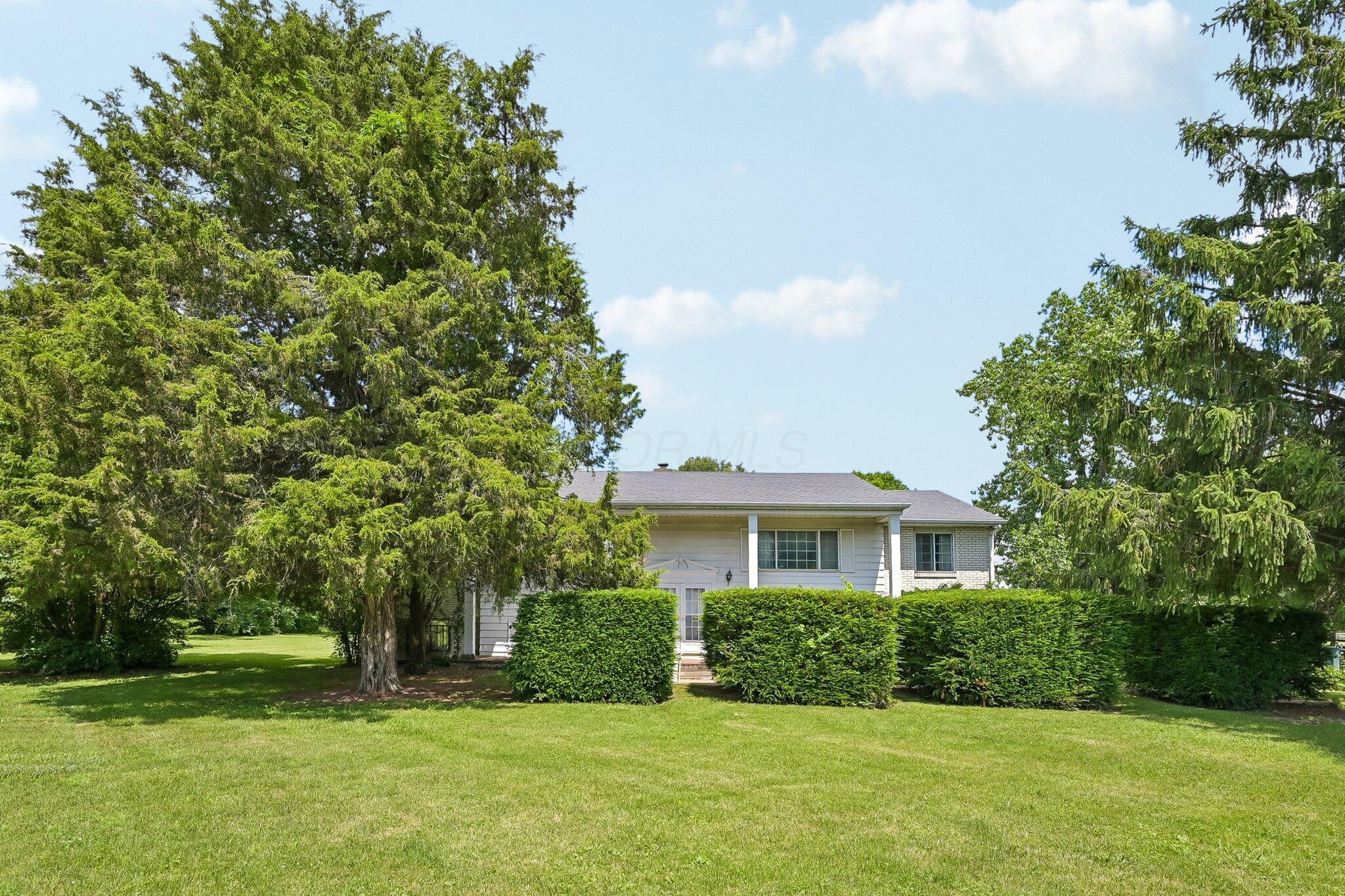 9462 Alkire Road Grove City, OH 43123 - Photo 5 of 82