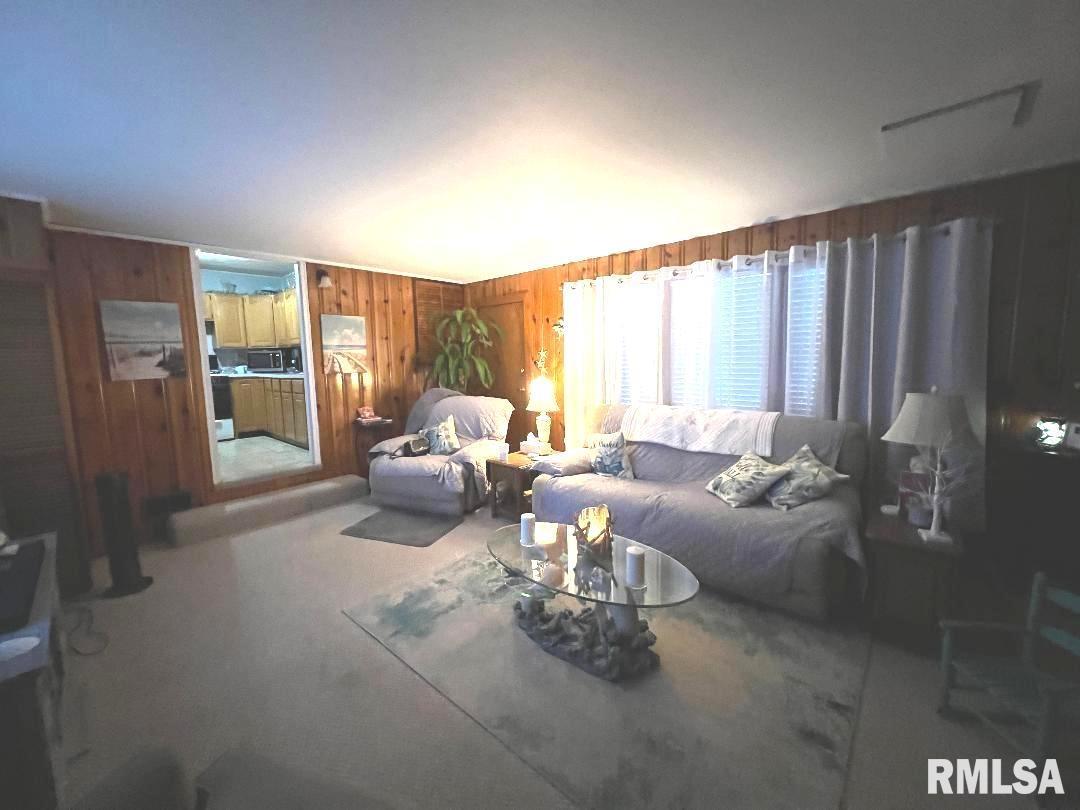 2 St James Court Springfield, IL 62703 - Photo 4 of 6