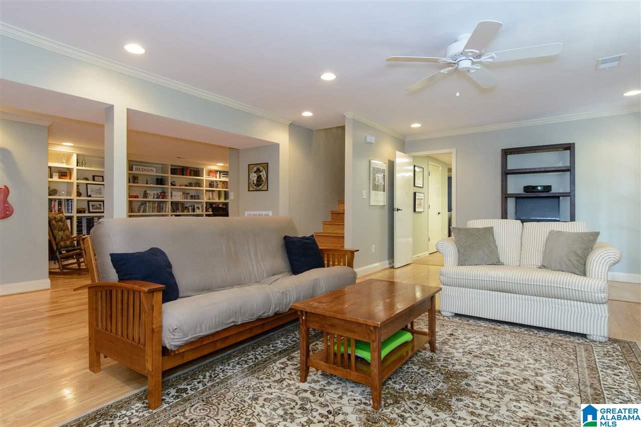 3649 Crestside Road Birmingham, AL 35223 - Photo 36 of 50
