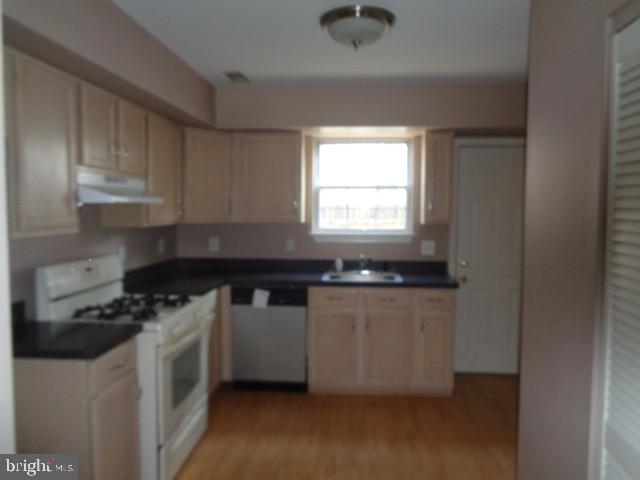 400 Walnut Street Delanco, NJ 08075 - Photo 6 of 15