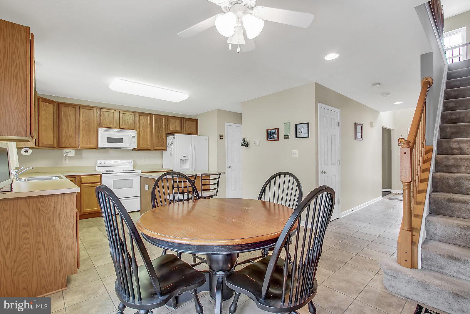 206 Seamaster Road Baltimore, MD 21221 - Photo 9 of 25 Gallery Image 9