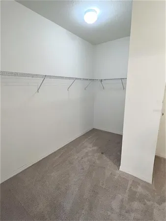 $2,900 | 14321 Azalea Pond Court, Lithia, FL 33547