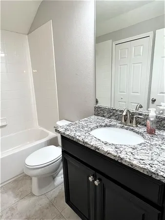 $2,900 | 14321 Azalea Pond Court, Lithia, FL 33547