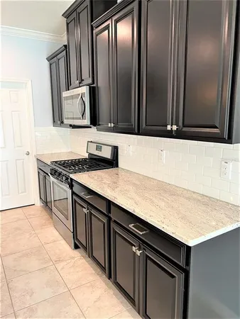 $2,900 | 14321 Azalea Pond Court, Lithia, FL 33547