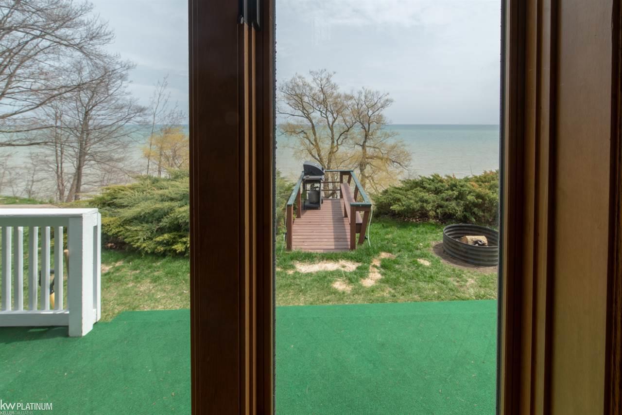 2825 Lakeshore Road Applegate, MI 48401 - Photo 33 of 39