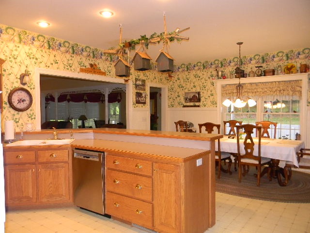 9925 Hogue Road Evansville, IN 47712 - Photo 12 of 36 Gallery Image 12