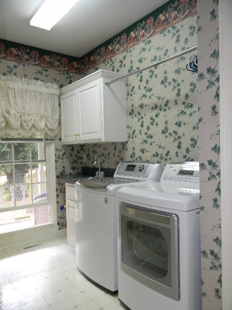 9925 Hogue Road Evansville, IN 47712 - Photo 24 of 36 Gallery Image 24