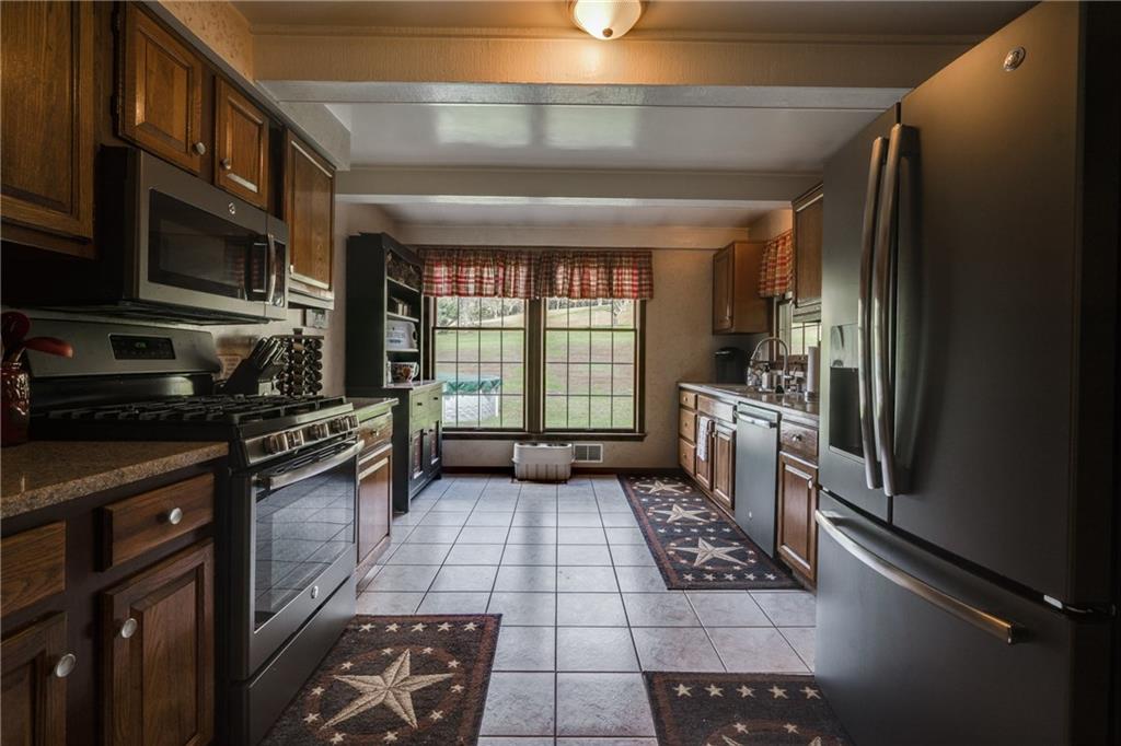 417 Markle Road Apollo, PA 15613 - Photo 16 of 25 Gallery Image 16