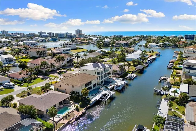 $7,750,000 | 469 Germain Avenue, Naples, FL 34108