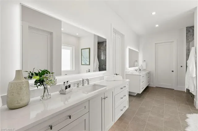 $7,750,000 | 469 Germain Avenue, Naples, FL 34108