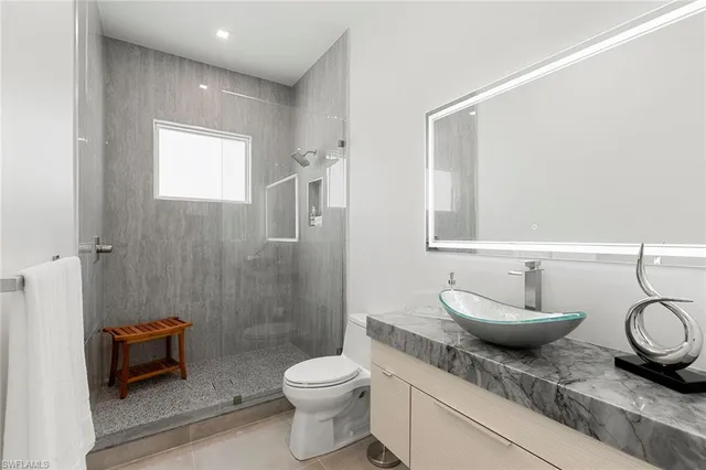 $7,750,000 | 469 Germain Avenue, Naples, FL 34108