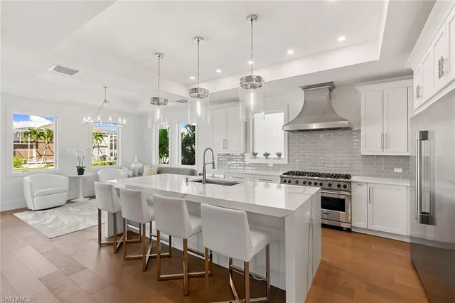 $7,750,000 | 469 Germain Avenue, Naples, FL 34108