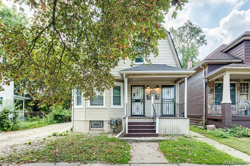 8062 Ruedisale Court Detroit, MI 48214 - Photo 1 of 28