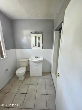 $109,000 | 460 West Northside Drive, Jackson, MS 39206