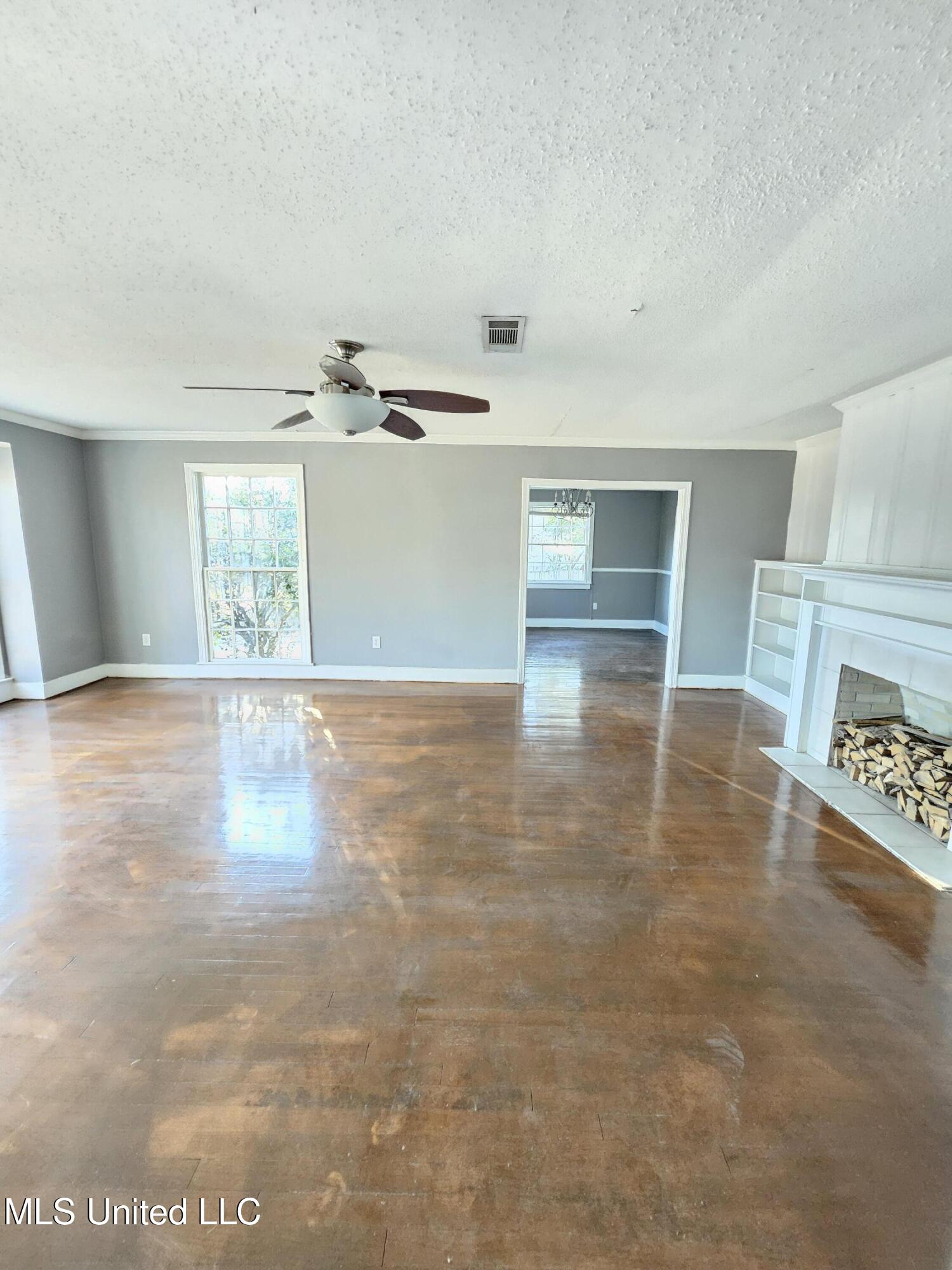 460 West Northside Drive Jackson, MS 39206 - Photo 7 of 20 16813