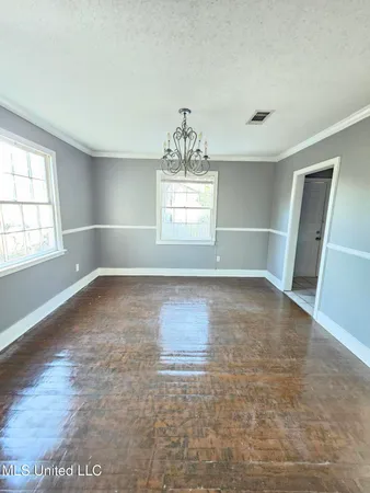 $109,000 | 460 West Northside Drive, Jackson, MS 39206
