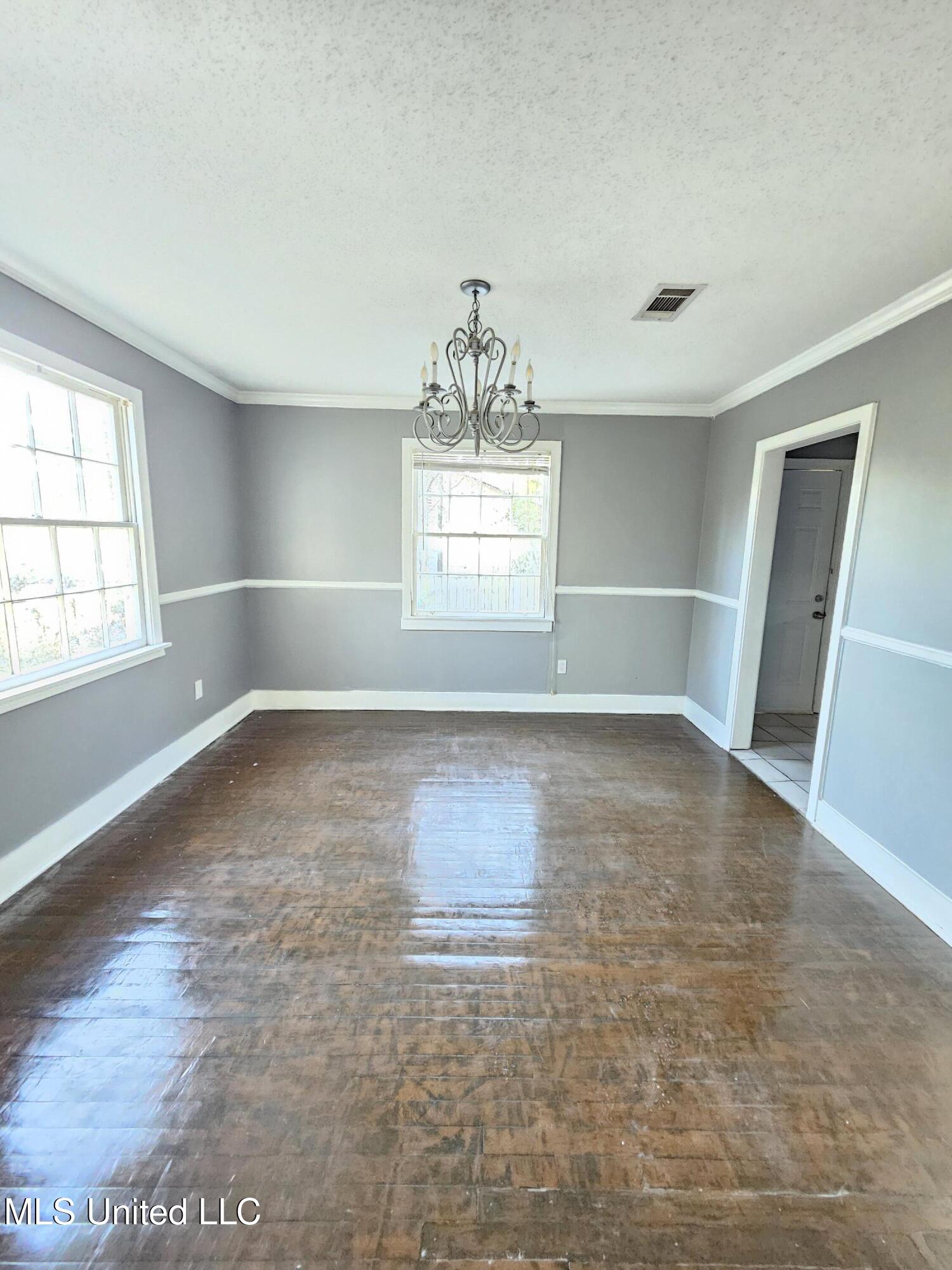 460 West Northside Drive Jackson, MS 39206 - Photo 8 of 20 16814