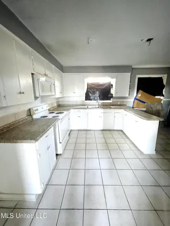 $109,000 | 460 West Northside Drive, Jackson, MS 39206