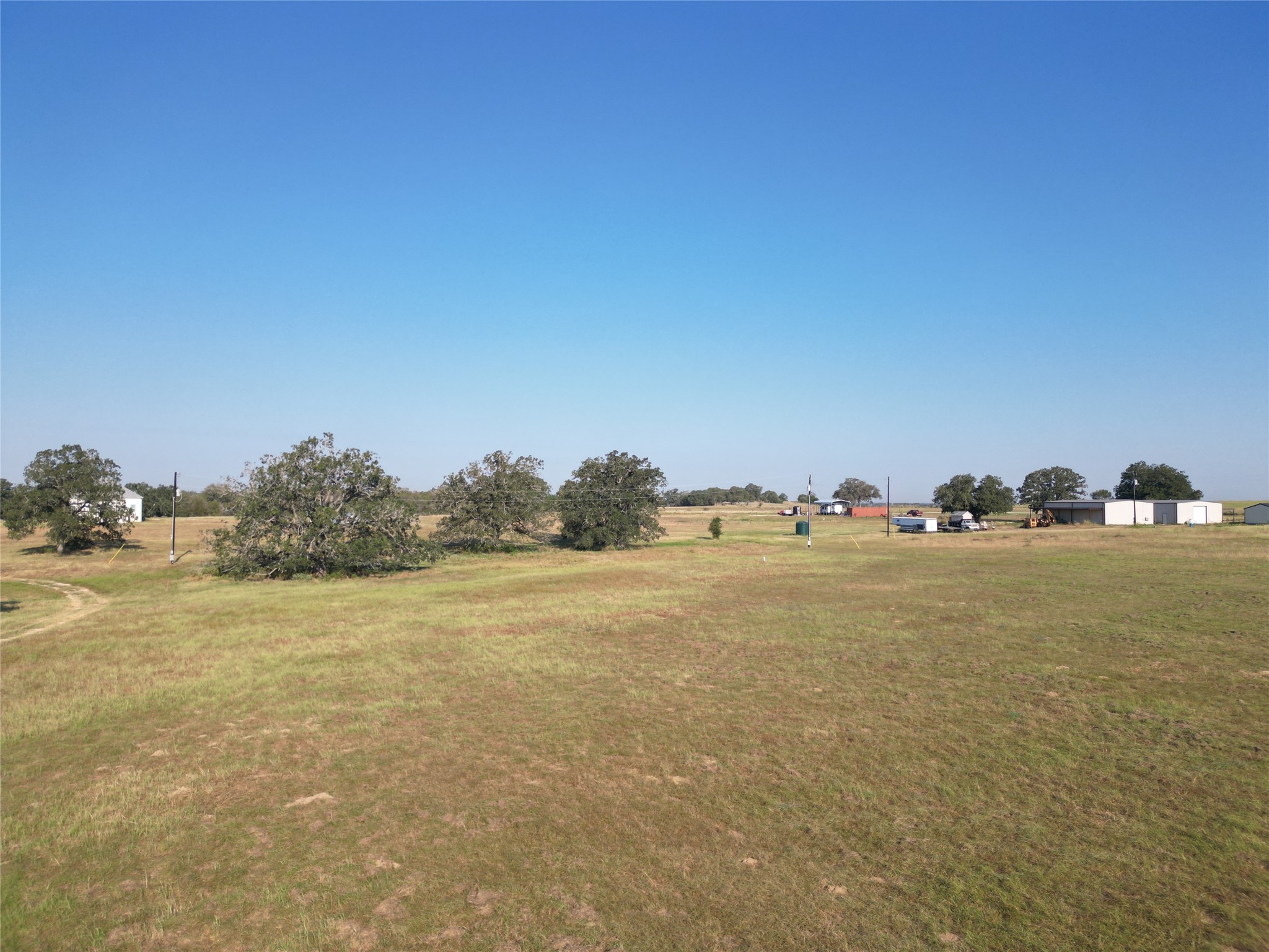 439 Arrow Lane Luling, TX 78648 - Photo 8 of 12 a view of an ocean