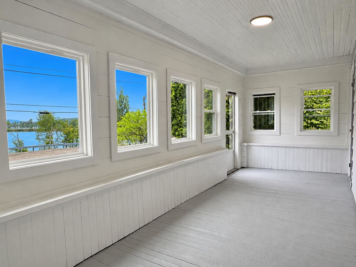 455 Main Street Newport, VT 05855 - Photo 17 of 22