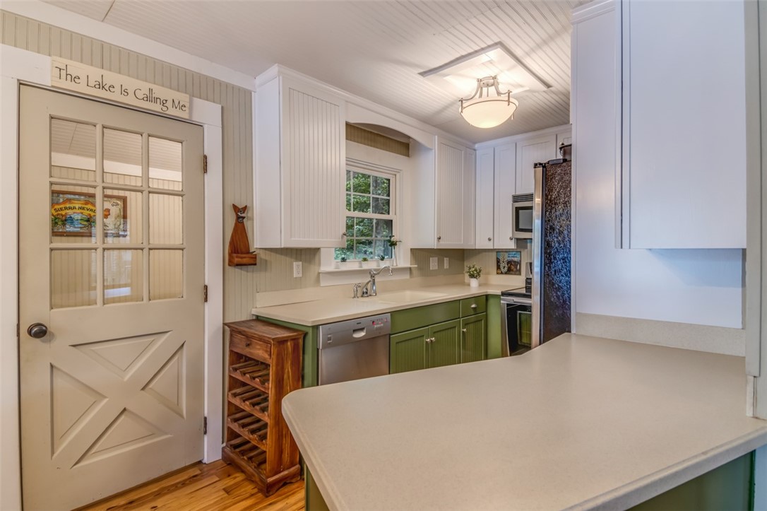 137 Whitaker Road Townville, SC 29689 - Photo 14 of 34 Gallery Image 14