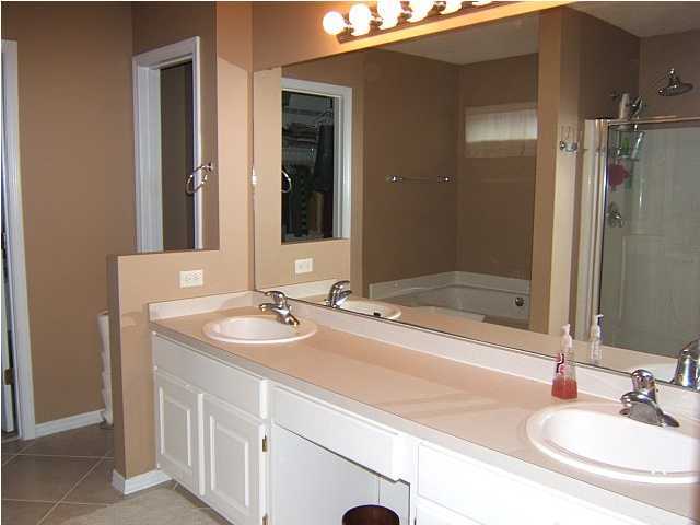 668 Randall Roberts Road Fort Walton Beach, FL 32547 - Photo 10 of 18 Gallery Image 10