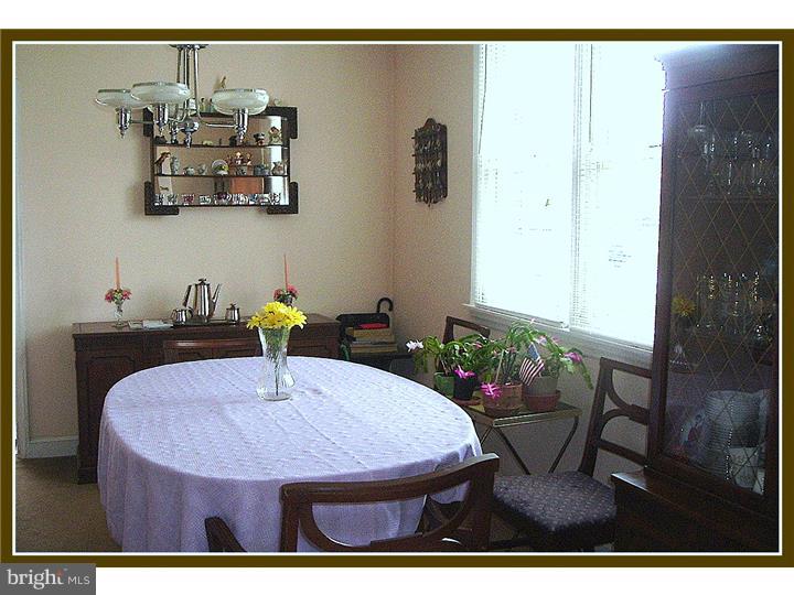 421 Hill Road Havertown, PA 19083 - Photo 7 of 10 Dining Room