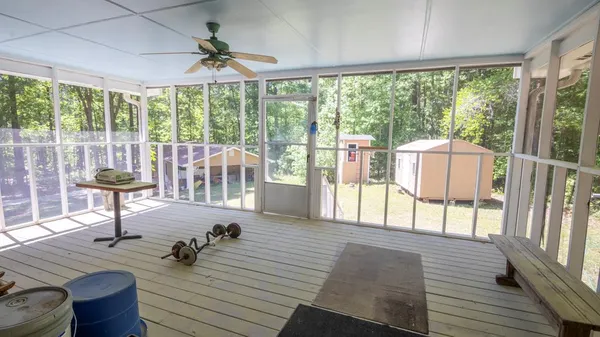 $475,000 | 6290 Highway 0054 Sharpsburg Ga 30277, Sharpsburg, GA 30277