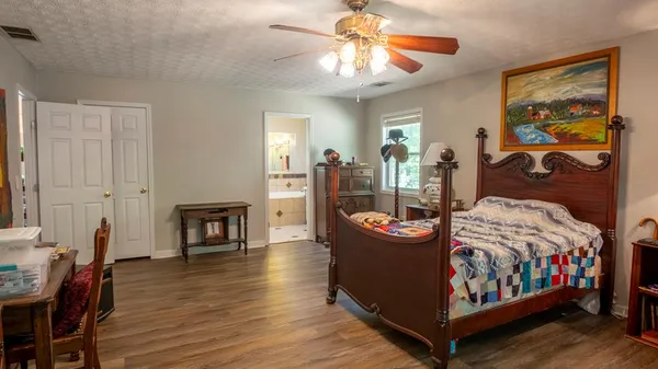 $475,000 | 6290 Highway 0054 Sharpsburg Ga 30277, Sharpsburg, GA 30277