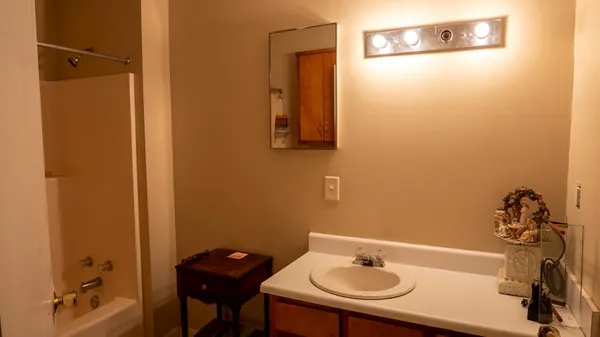 $475,000 | 6290 Highway 0054 Sharpsburg Ga 30277, Sharpsburg, GA 30277