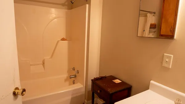 $475,000 | 6290 Highway 0054 Sharpsburg Ga 30277, Sharpsburg, GA 30277