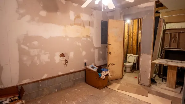 $475,000 | 6290 Highway 0054 Sharpsburg Ga 30277, Sharpsburg, GA 30277